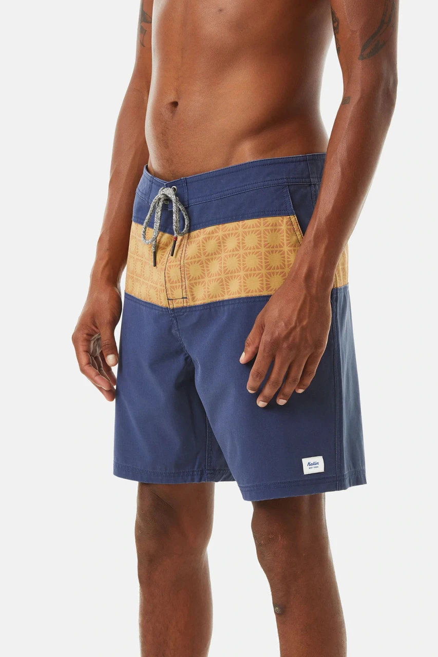 Katin Adam Trunk: Navy 3 Katin Adam Trunk: Navy