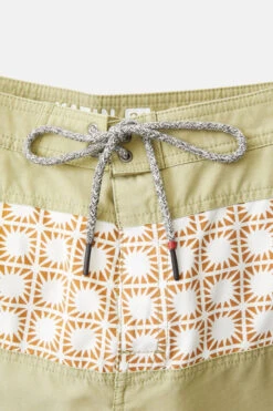 Katin Adam Trunk: Pimento 13 Katin Adam Trunk: Pimento -Fashion Clothing Katin Adams Trunk Pimento 03 2000x 57166.1648651293