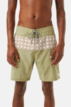 Katin Adam Trunk: Pimento 10 Katin Adam Trunk: Pimento -Fashion Clothing Katin Adams Trunk Pimento 10 2000x 41012.1648651271