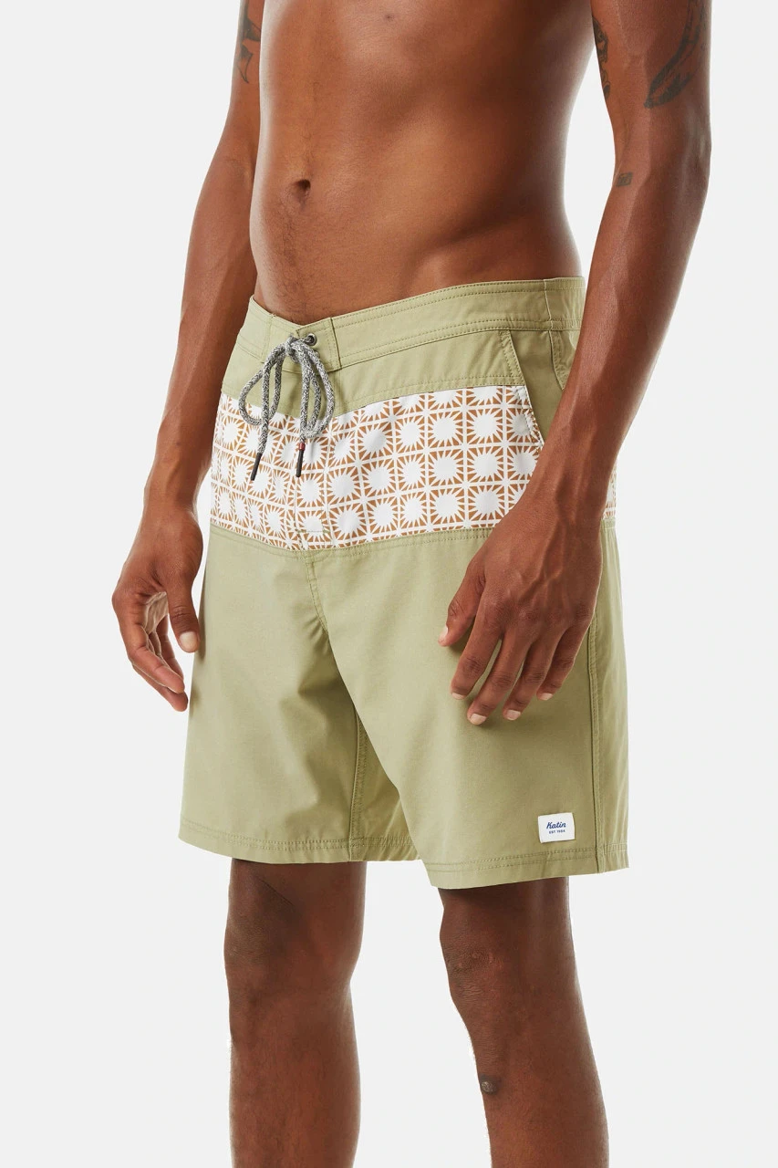 Katin Adam Trunk: Pimento 3 Katin Adam Trunk: Pimento