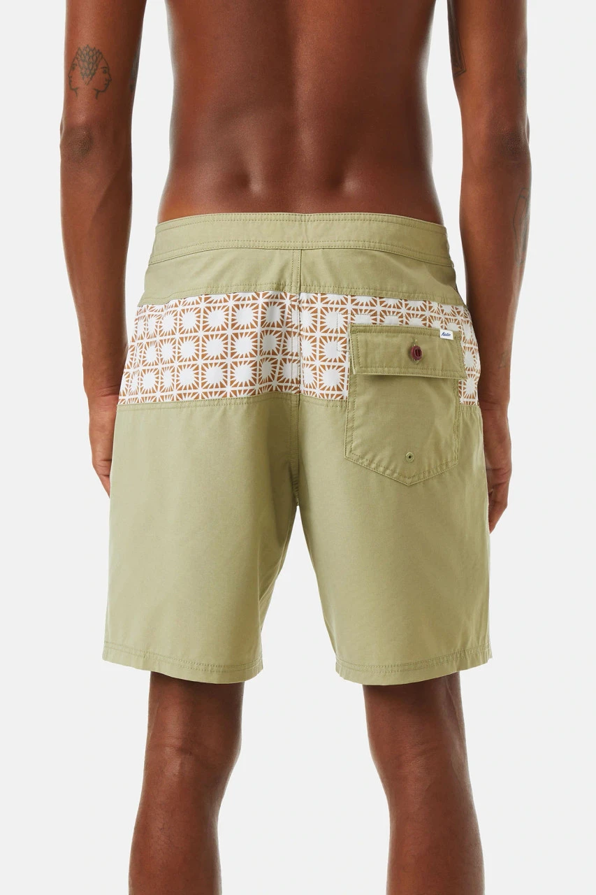 Katin Adam Trunk: Pimento 7 Katin Adam Trunk: Pimento - Image 5