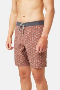 Katin Amoeba Trunk: Rust 10 Katin Amoeba Trunk: Rust -Fashion Clothing Katin Amoeba Trunk Rust 11 5000x 15245.1679508574