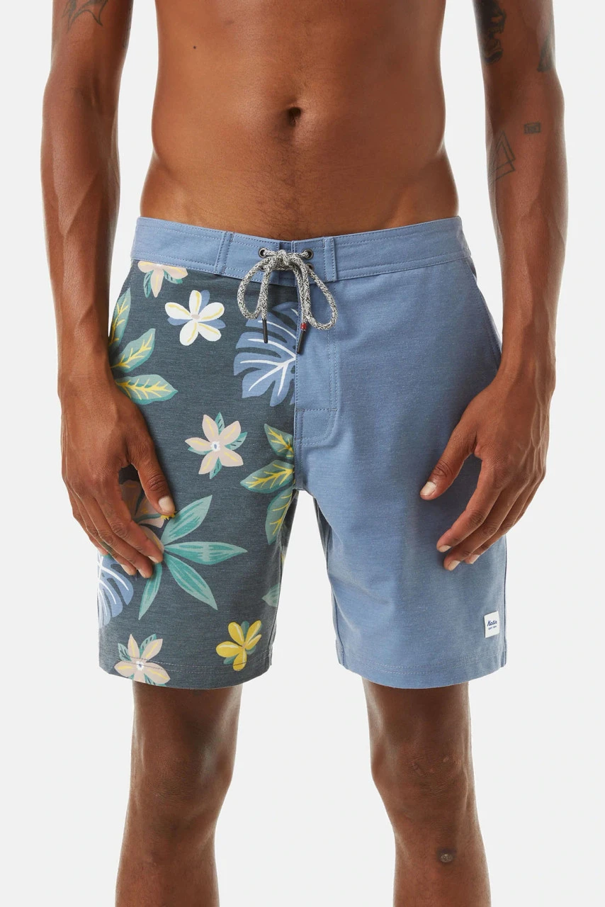 Katin Cruz Trunk: Storm 5 Katin Cruz Trunk: Storm - Image 3