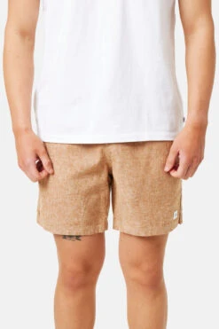 Katin Isaiah Short: Nutmeg