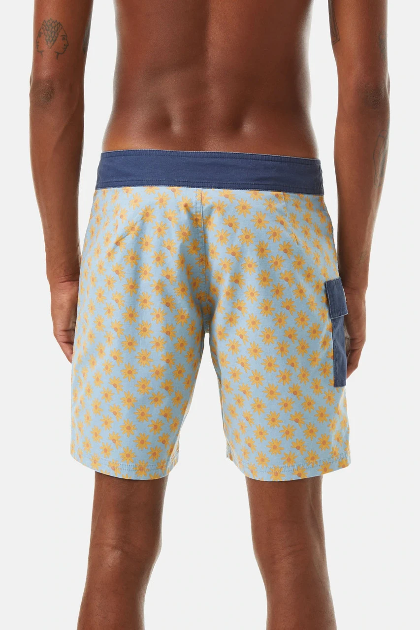 Katin Mache Trunk: Tradewinds 8 Katin Mache Trunk: Tradewinds - Image 6