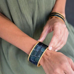 Front Page -Fashion Clothing SueWide Lifestyle1 600x 19756.1588619682