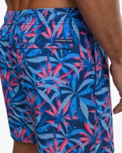 Southern Tide Tropical Blooms Printed Swim Trunk: Aged Denim 7 Southern Tide Tropical Blooms Printed Swim Trunk: Aged Denim -Fashion Clothing tropical blooms printed swim trunk aged denim detail 9900 540x 97197.1677950939